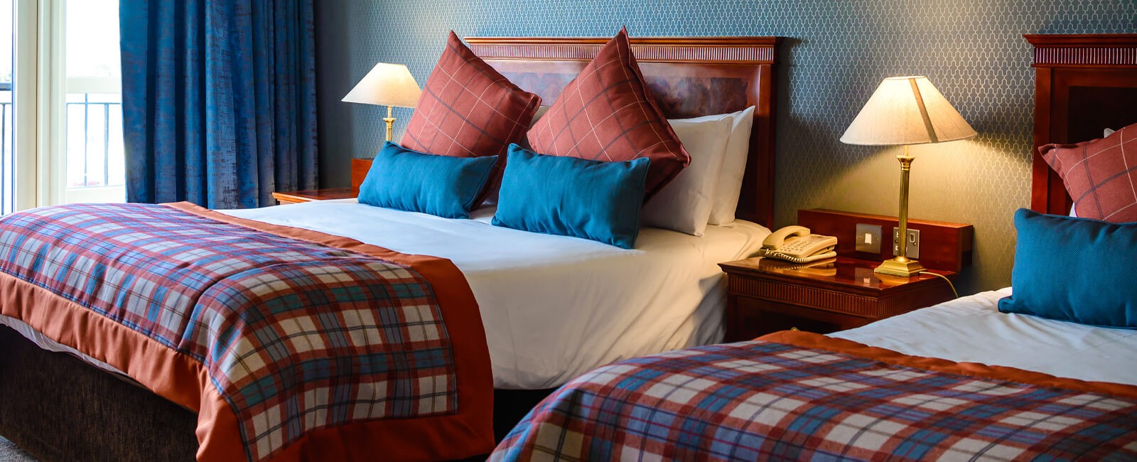 Deluxe Room - Luxury Accommodation | Knightsbrook Hotel